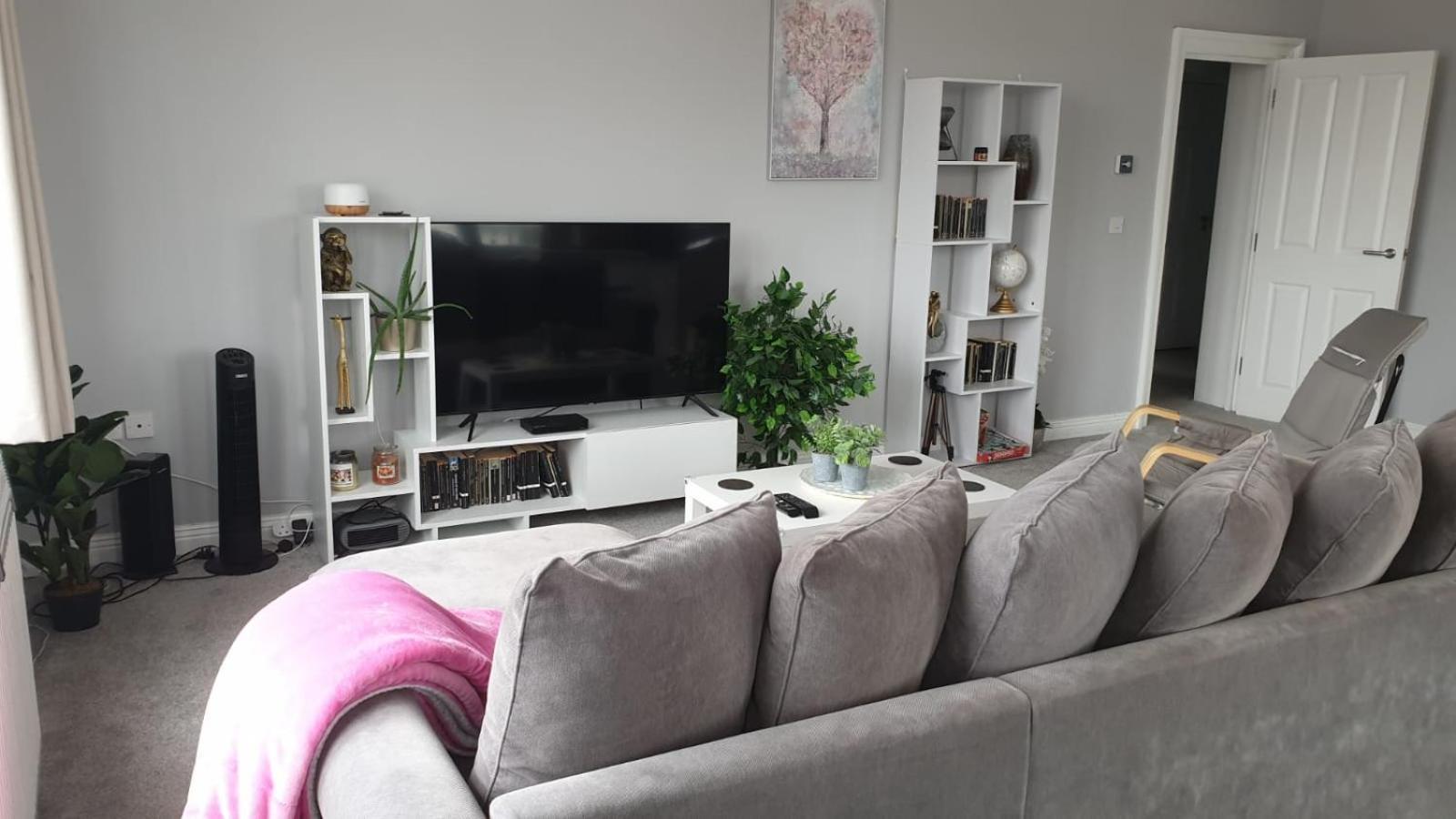 Lovely 2 Bed 2 Bath Flat With Free Parking Poole Exterior foto